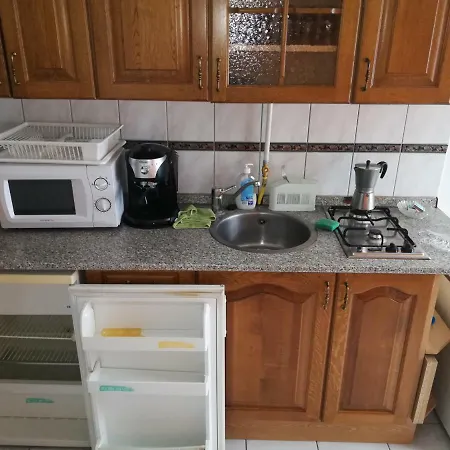 Liszt Apartman Διαμέρισμα *