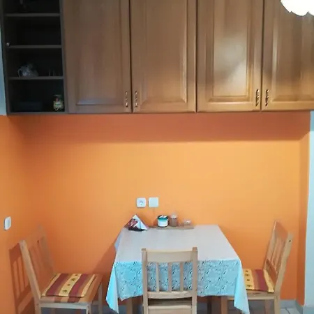 Liszt Apartman Διαμέρισμα *
